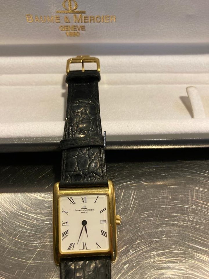 Baume & Mercier Mens watch Unisex Manual winding Yellow gold 37342 5