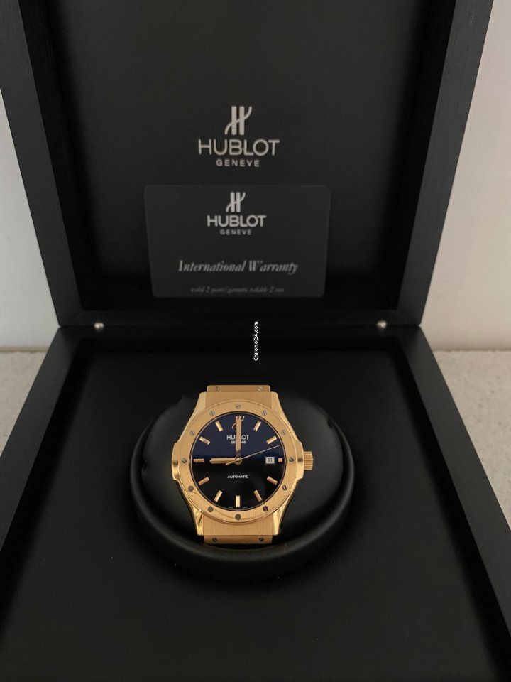 Hublot Classic Fusion 45, 42, 38, 33 mm Mens watch Unisex Automatic Rose gold 1915.8 5