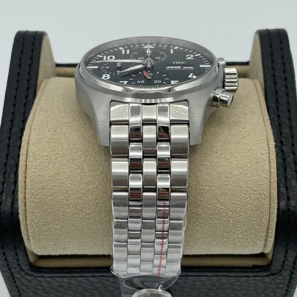 IWC Pilot Chronograph Mens watch Unisex Automatic Steel IW388104 5