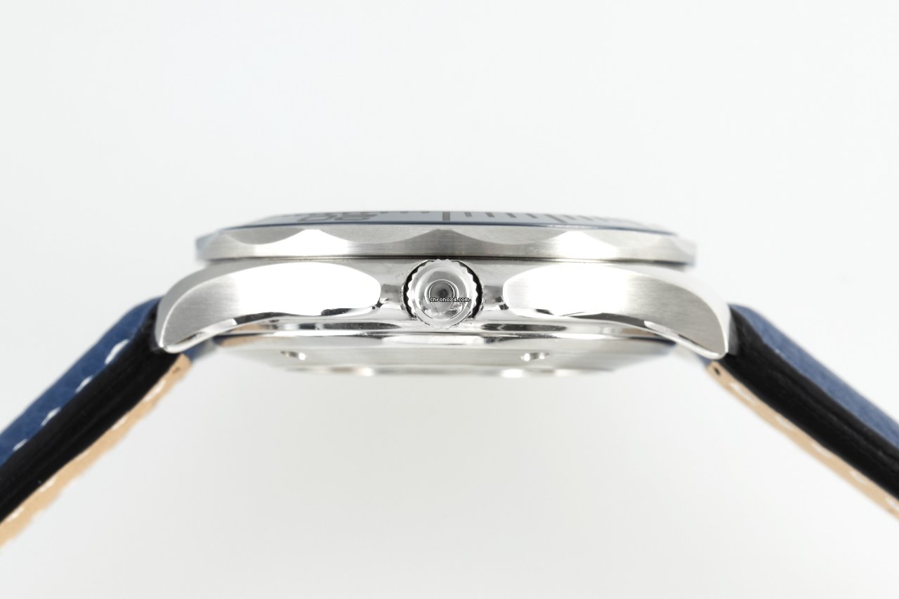 Omega Seamaster Diver 300 M Mens watch Unisex Automatic Steel 212.30.41.20.03.001 5