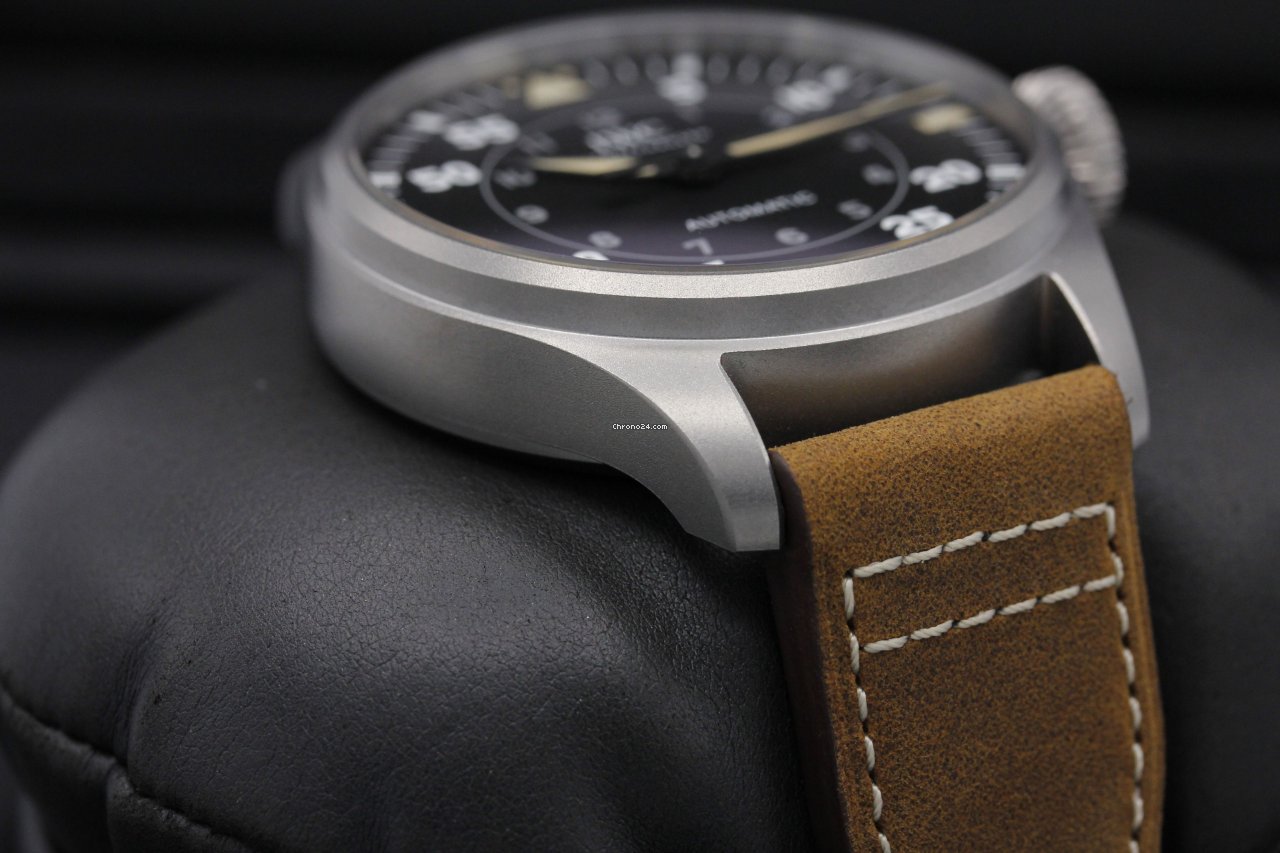 IWC Big Pilot Titanium IW329701 5