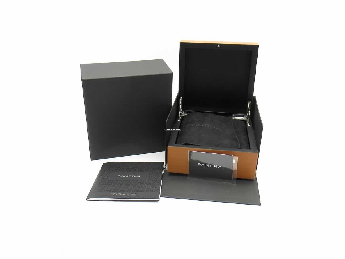 Panerai Luminor Marina Mens watch Unisex Manual winding Steel PAM00777 5