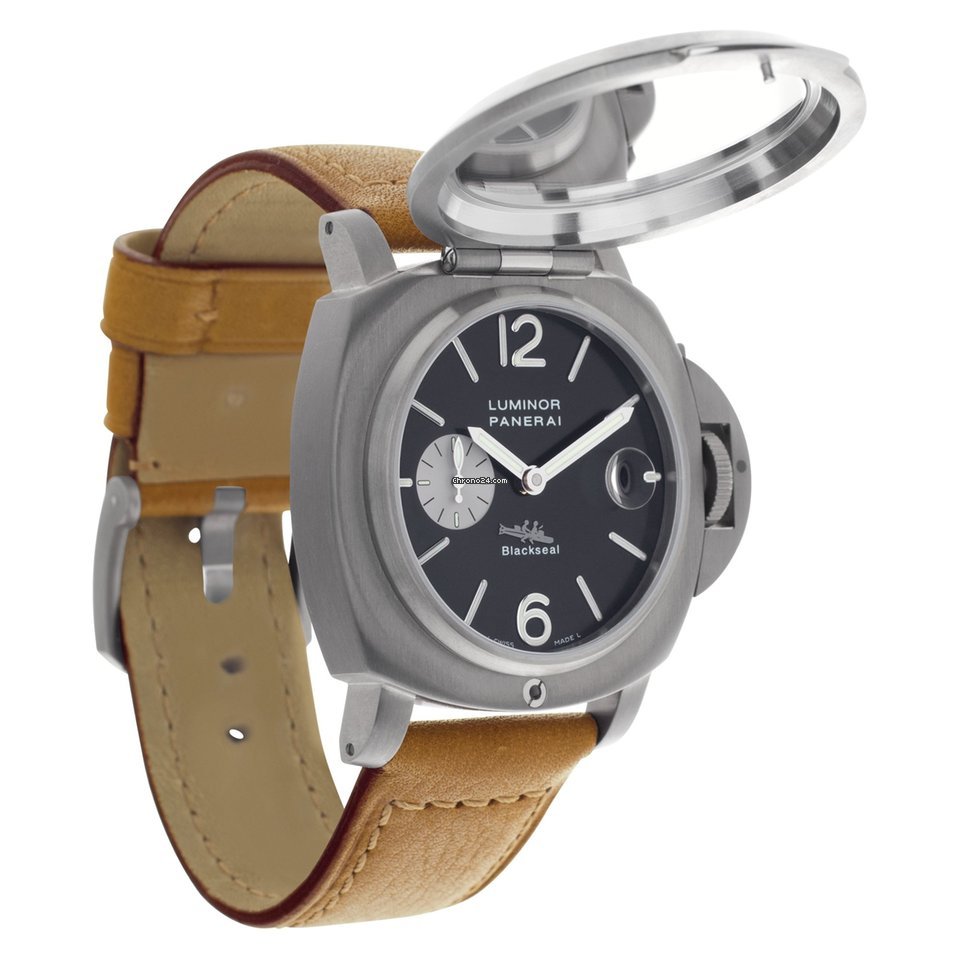 Panerai Special Editions Mens watch Unisex Automatic Titanium PAM76 5