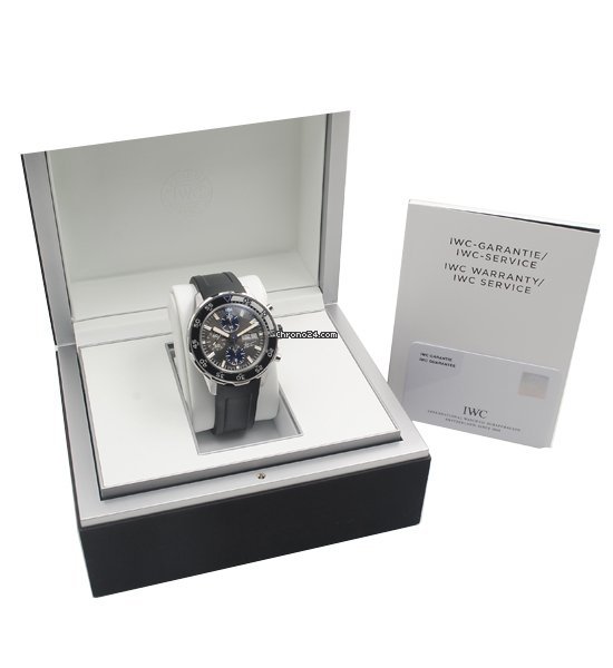 IWC Aquatimer Chronograph Mens watch Unisex Automatic Steel IW376706 5