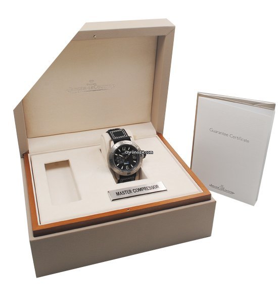 Jaeger-LeCoultre Master Compressor Diving GMT Mens watch Unisex Automatic Titanium Q184T770 5