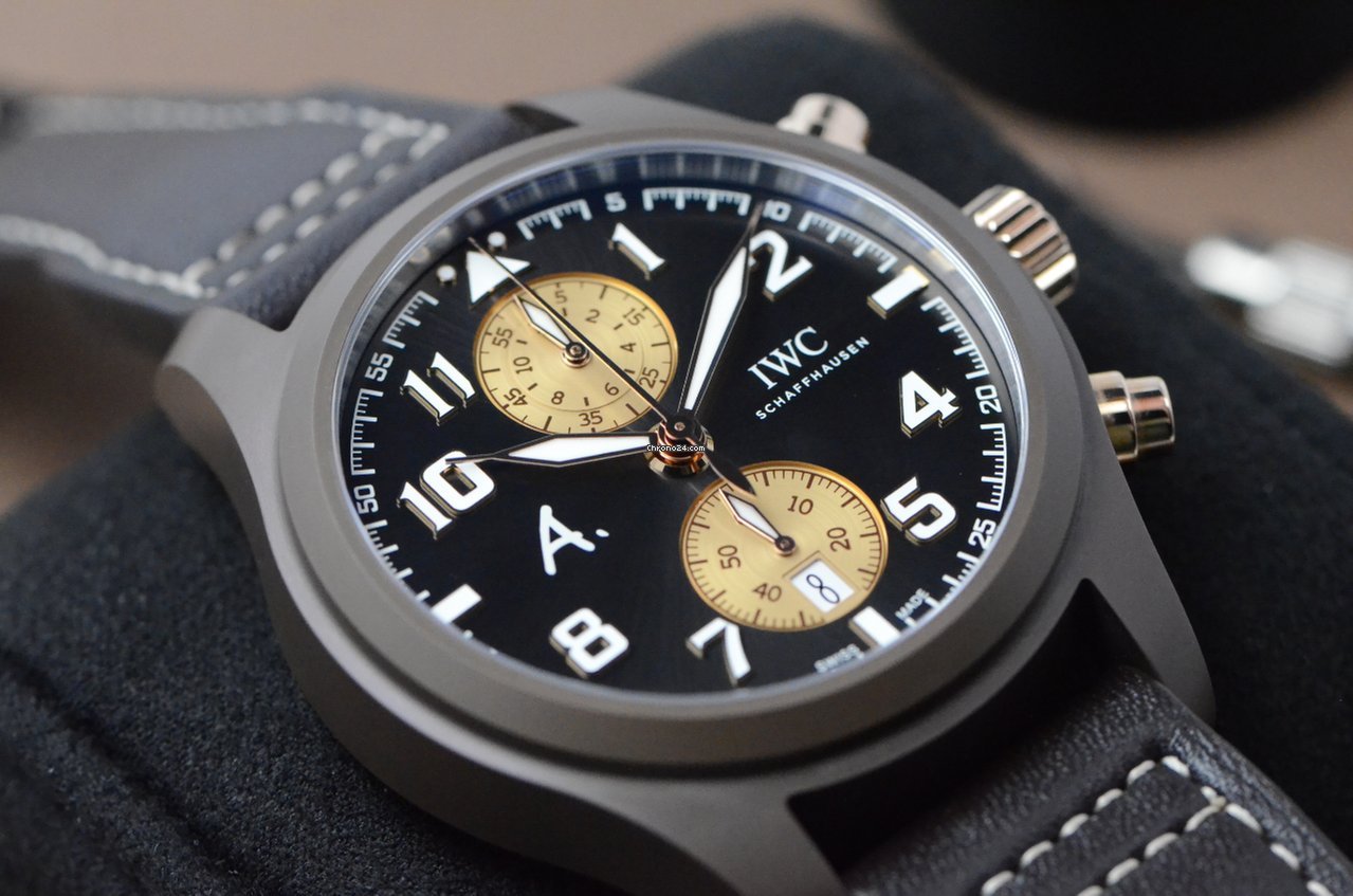 IWC Pilot Chronograph Mens watch Unisex Automatic Ceramic IW388006 5