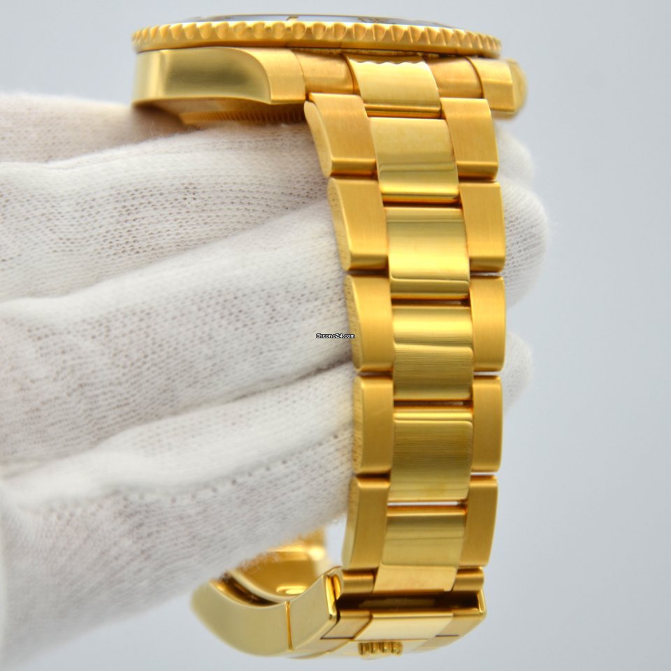 Rolex Submariner Date Mens watch Unisex Yellow gold Automatic 116618 5