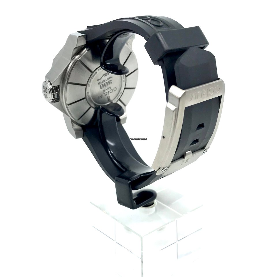 Corum Admirals Cup Mens watch Unisex Automatic Titanium 947.401.04 0371AN12 5