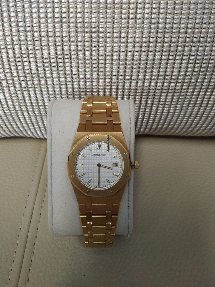 Audemars Piguet Royal Oak Mens watch Unisex Quartz Yellow gold 56175.BA.OO.0789BA.03 5