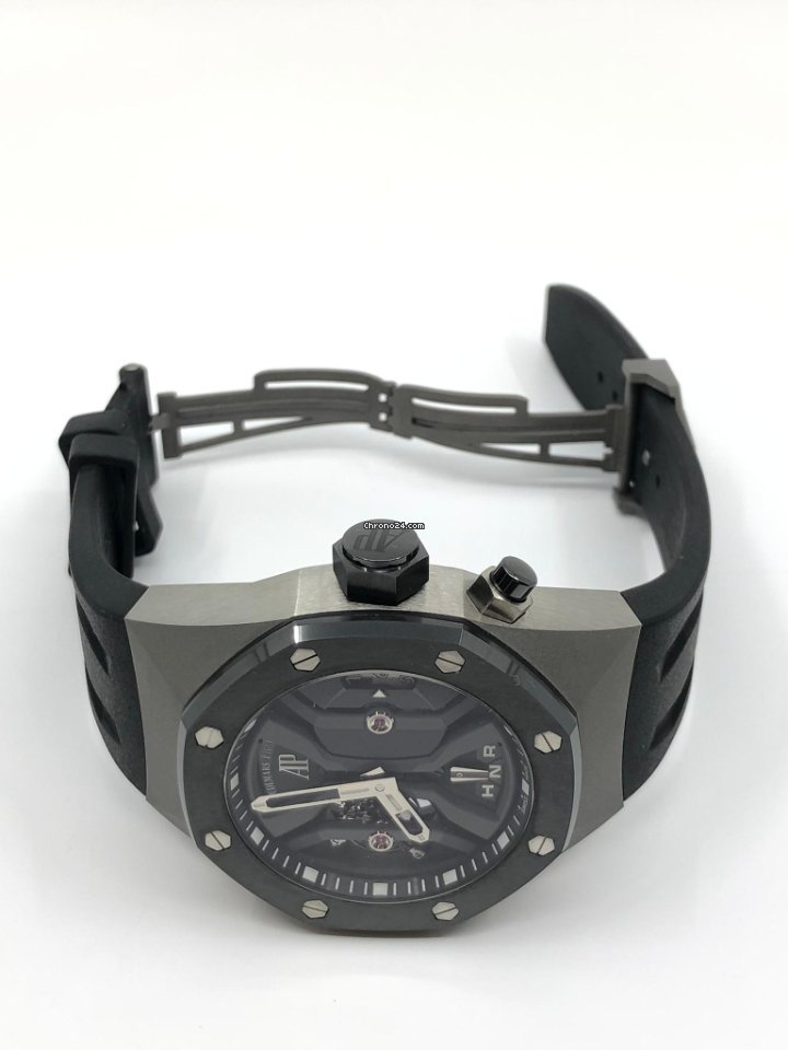 Audemars Piguet Royal Oak Concept 26560IO.OO.D002CA.01.A 5