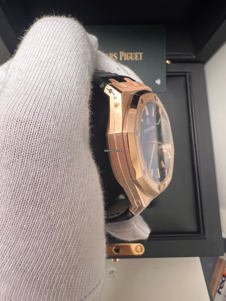 Audemars Piguet Royal Oak Mens watch Unisex Automatic Rose gold 15500OR.OO.D002CR.01 6