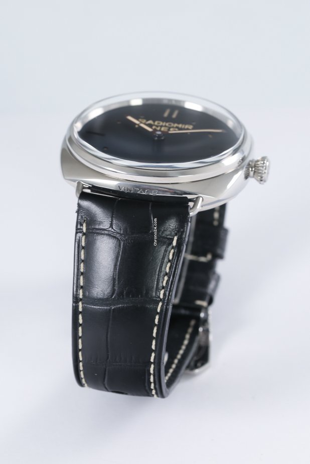 Panerai Special Editions Mens watch Unisex Manual winding Steel PAM 00449 6