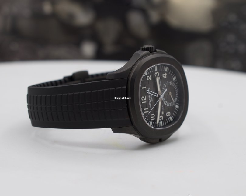 Patek Philippe Aquanaut Automatic Steel 5164 6