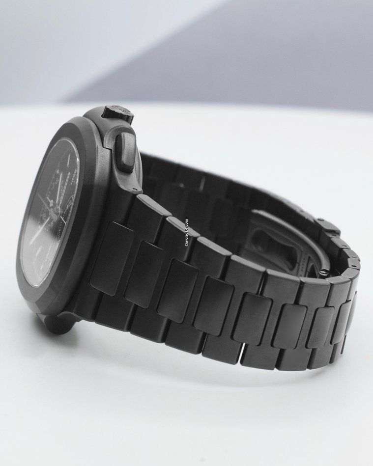 Patek Philippe Nautilus Automatic Steel 5990 6