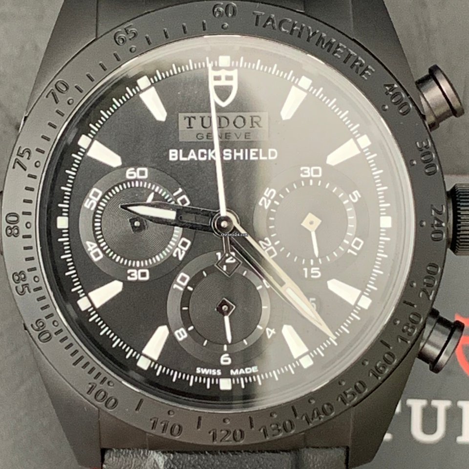 Tudor Fastrider Black Shield Mens watch Unisex Automatic Ceramic 42000CN-0017 6