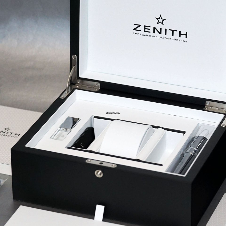 Zenith Mens watch Unisex Titanium 97.T384.4061 21.C822 6