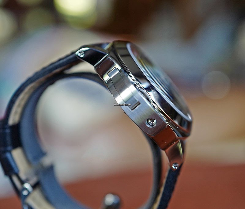 Panerai Luminor Base Manual winding Steel PAM 219 6