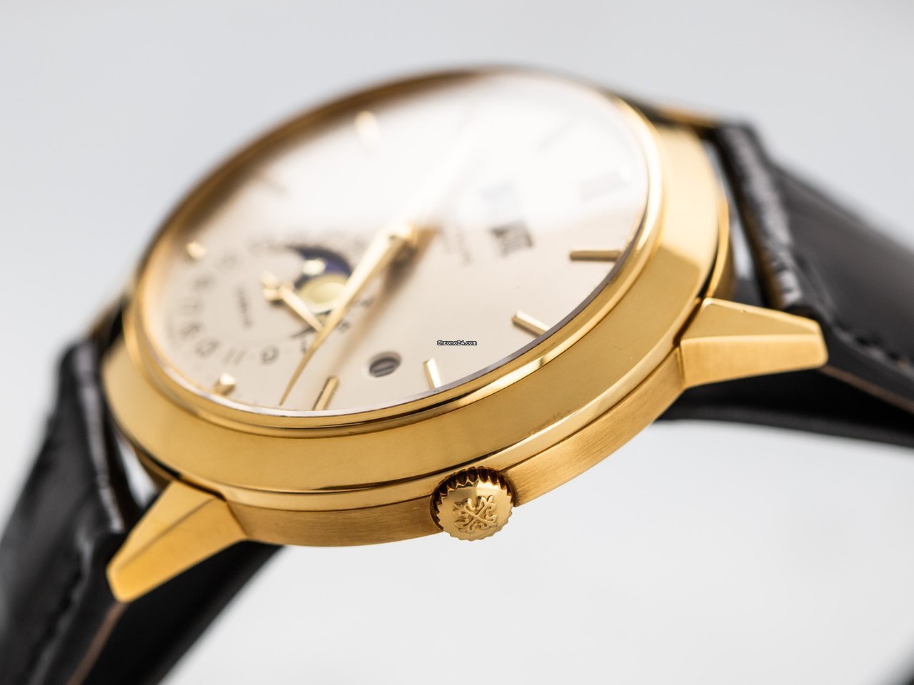 Patek Philippe Perpetual Calendar Mens watch Unisex Automatic Yellow gold 3450 6