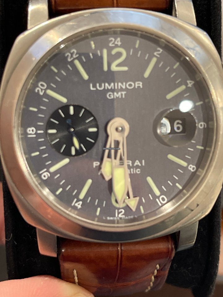 Panerai Luminor GMT Automatic Mens watch Unisex Automatic Titanium PAM 00089 6