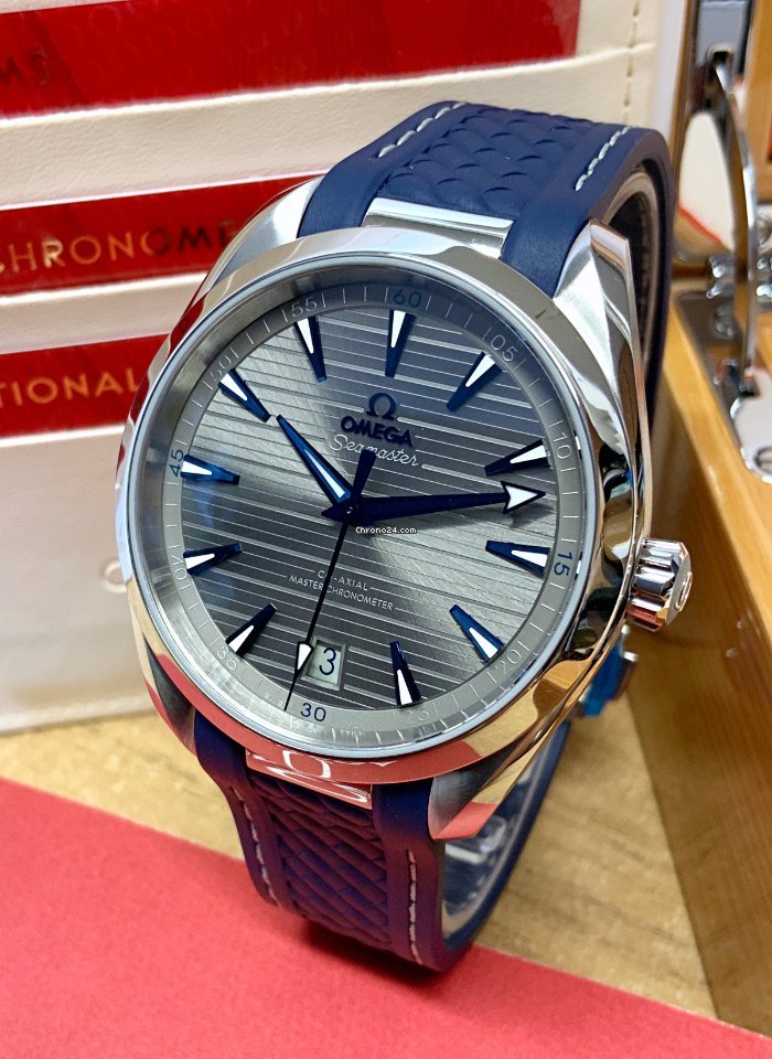 Omega Seamaster Aqua Terra Mens watch Unisex Automatic Steel 220.12.41.21.06.001 6