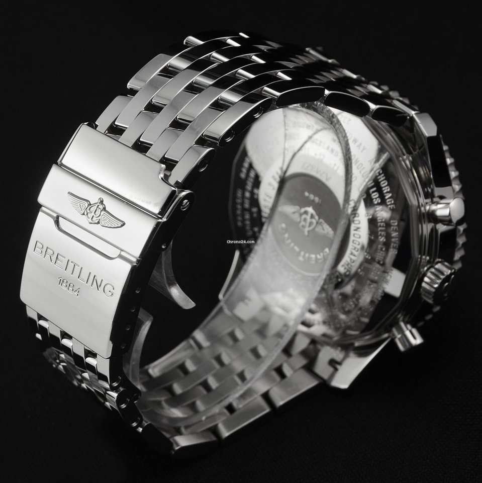 Breitling Navitimer World Mens watch Unisex Automatic Steel A2432212 C651 443A 6