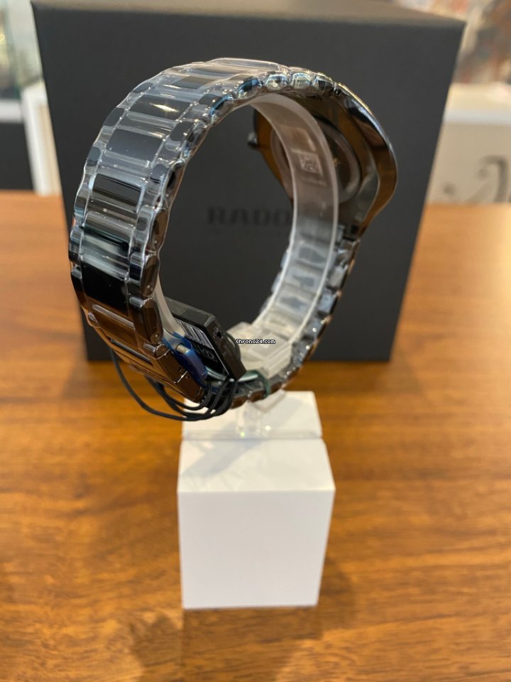 Rado Mens watch Unisex Quartz Ceramic R27009192 6
