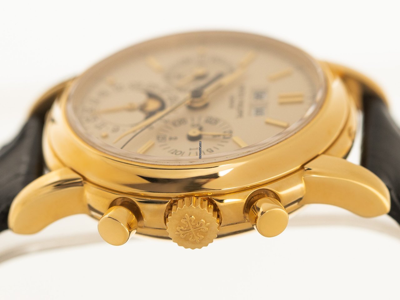 Patek Philippe Perpetual Calendar Chronograph Mens watch Unisex Manual winding Yellow gold 3971 6