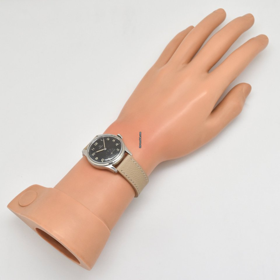 Omega Manual winding 2400-7 6