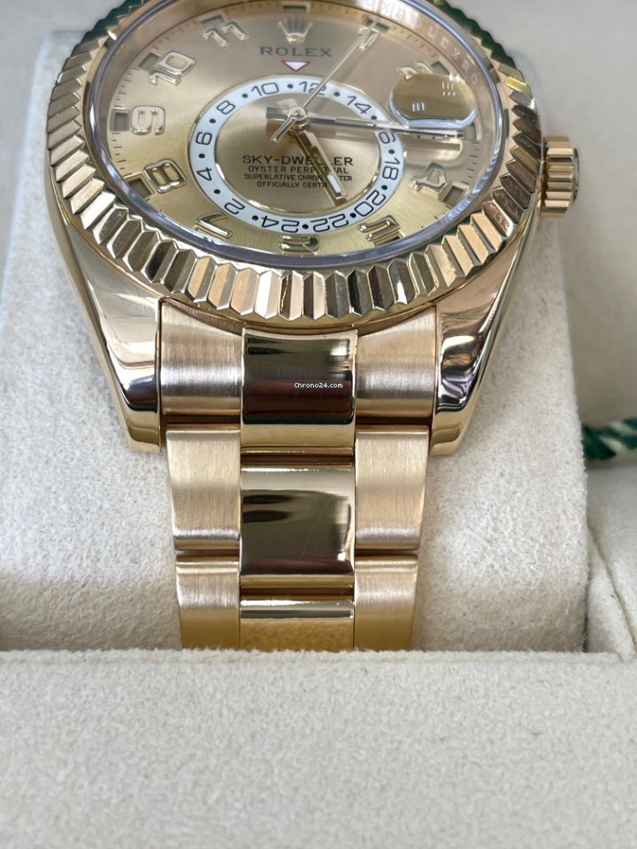 Rolex Sky-Dweller Mens watch Unisex Yellow gold Automatic 326938 6