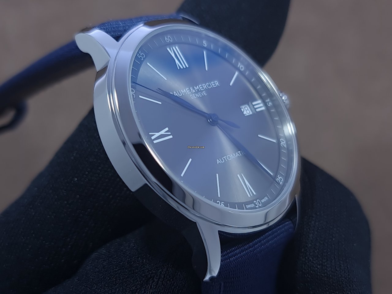 Baume & Mercier Classima Mens watch Unisex Quartz Steel M0A10608 6