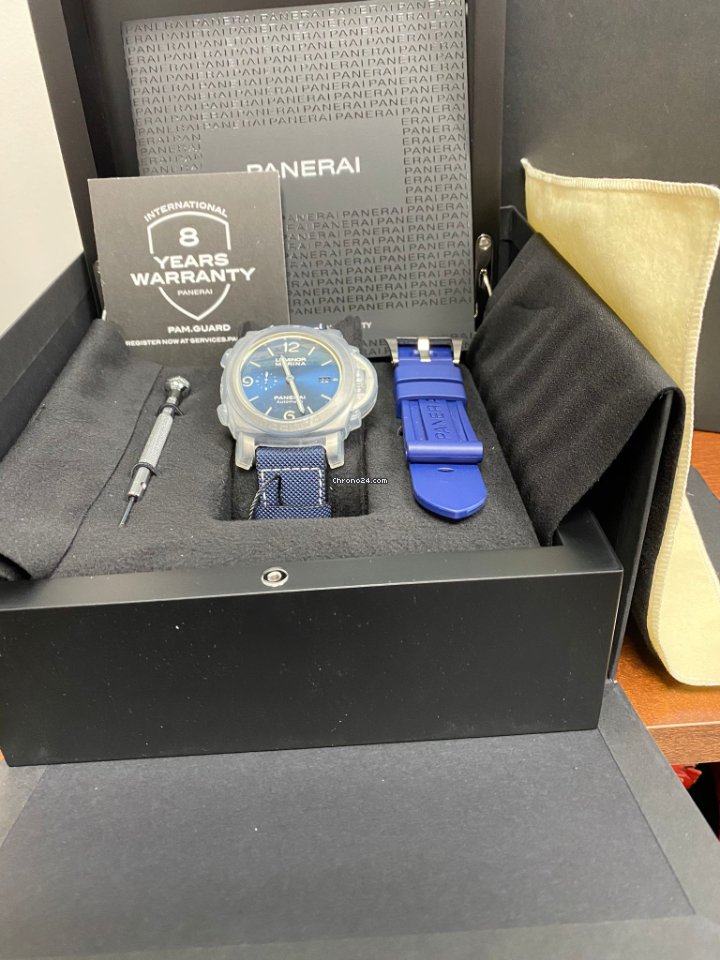 Panerai Luminor Marina Mens watch Unisex Automatic Titanium PAM 01117 6