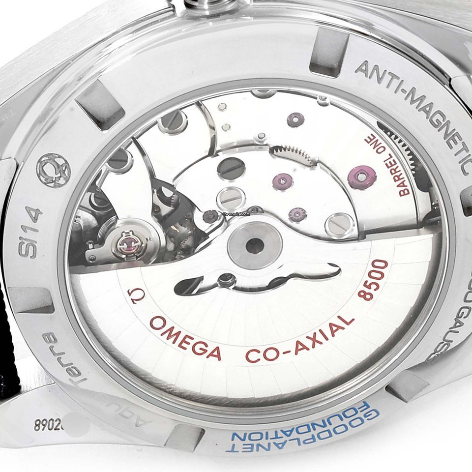 Omega Seamaster Aqua Terra Mens watch Unisex Automatic Titanium 231.92.39.21.04.001 6