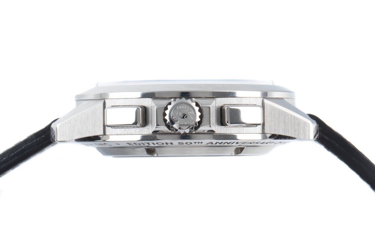 IWC Ingenieur Chronograph Mens watch Unisex Automatic Titanium IW380902 6