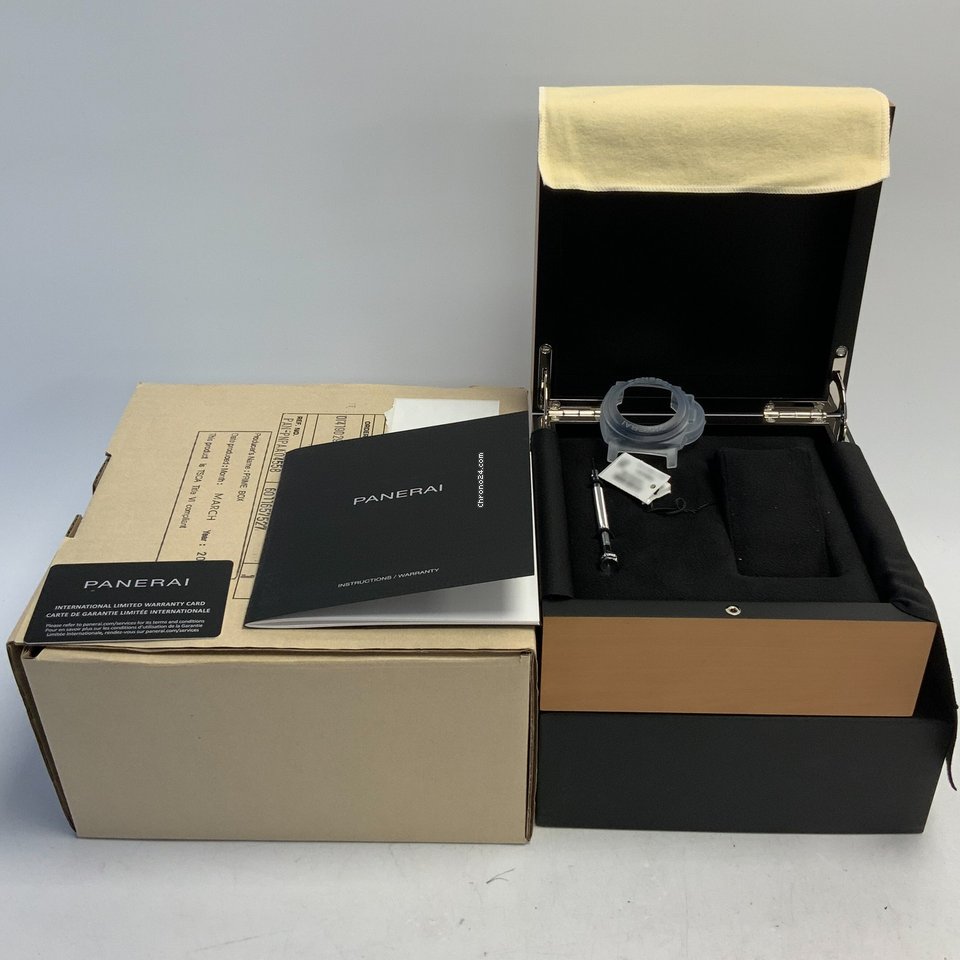 Panerai Special Editions Mens watch Unisex Manual winding Steel PAM01075 6