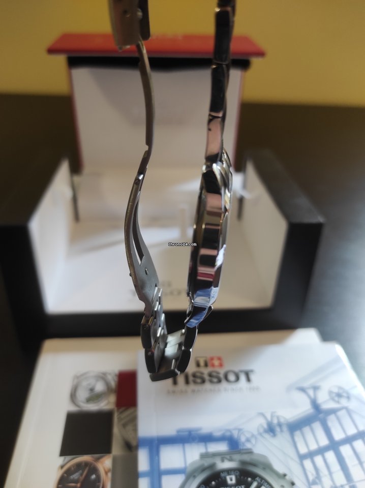 Tissot Classic Dream Mens watch Unisex Quartz Steel T033.410.16.013.01 6