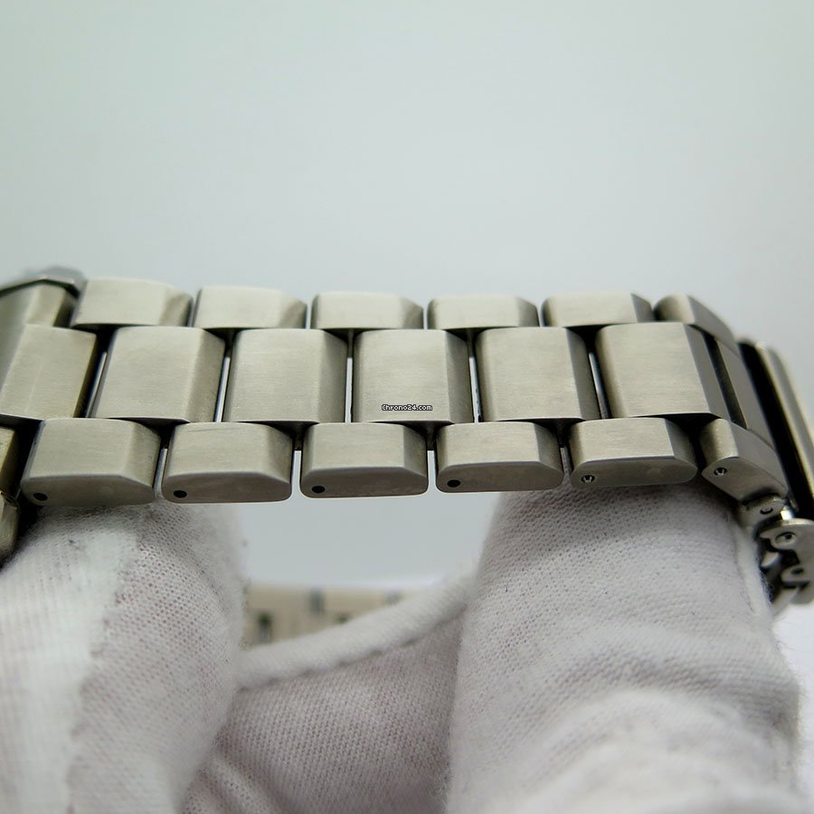 Seiko Prospex Titanium SBDB039 6