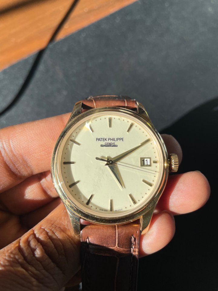 Patek Philippe Calatrava Mens watch Unisex Automatic Yellow gold 5227J 6