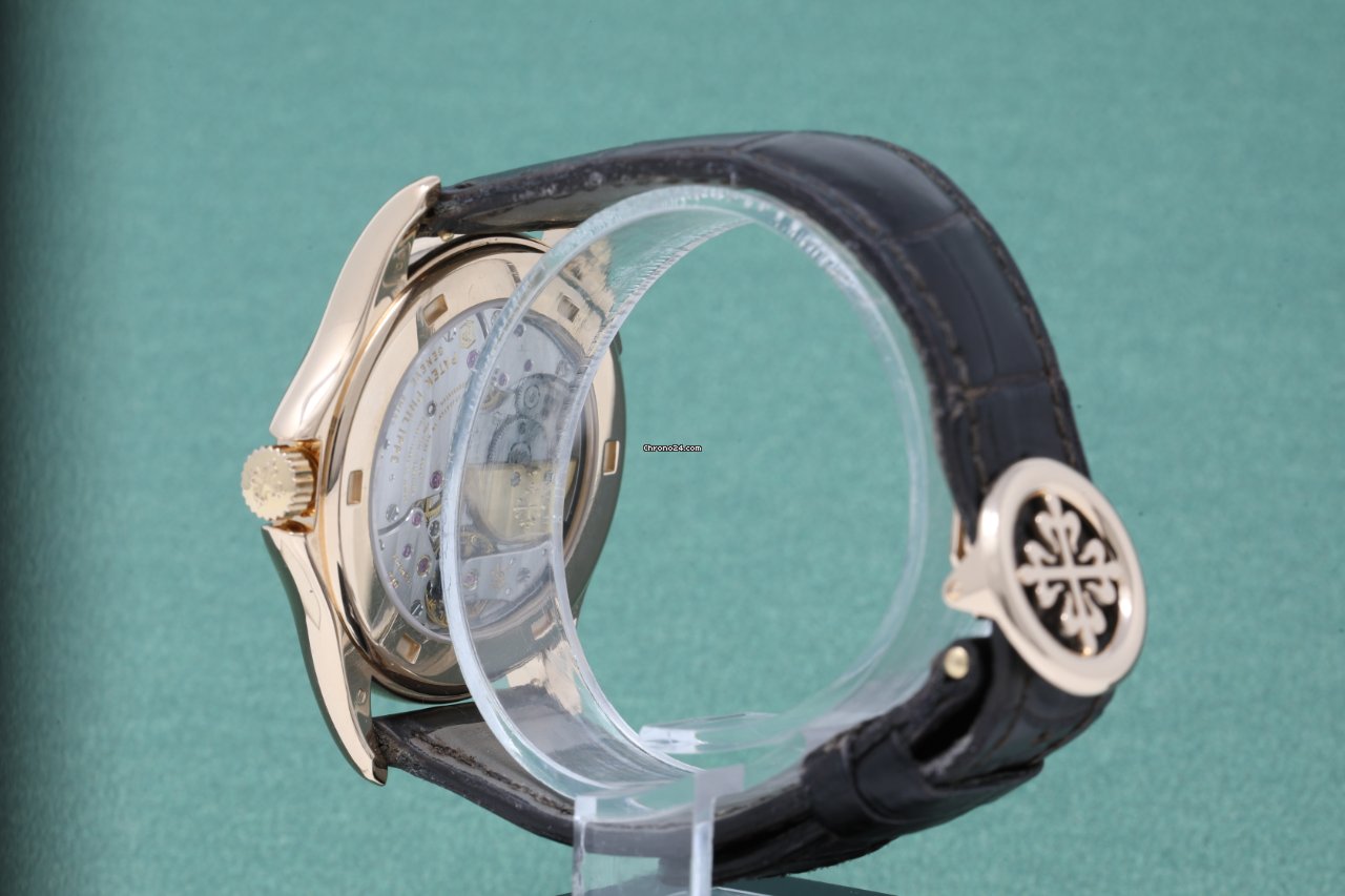 Patek Philippe World Time Mens watch Unisex Automatic Rose gold 5130 6