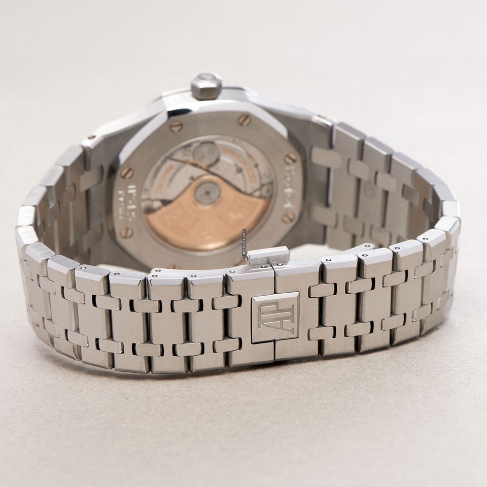 Audemars Piguet Royal Oak Selfwinding Mens watch Unisex Automatic Steel 15300ST 6
