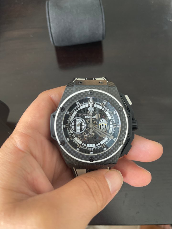 Hublot King Power Mens watch Unisex Automatic Carbon 716.QX.1121.VR.JUV13 6