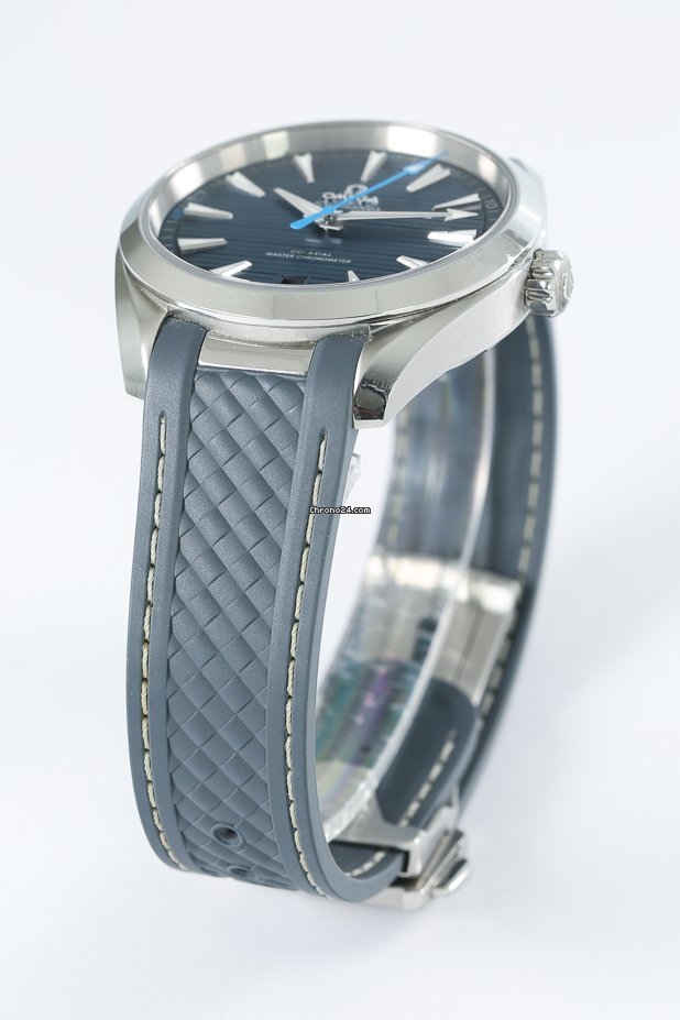 Omega Seamaster Aqua Terra Mens watch Unisex Automatic Steel 220.12.41.21.03.002 6