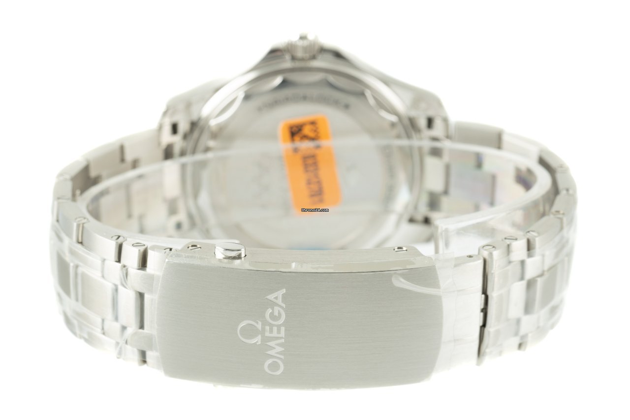 Omega Seamaster Diver 300 M Mens watch Unisex Automatic Steel 522.30.42.20.03.001 6