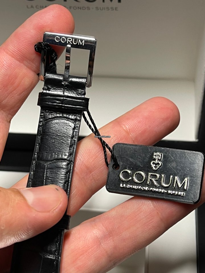Corum Mens watch Unisex Automatic Steel 082.645.20 0001 ZE20 6