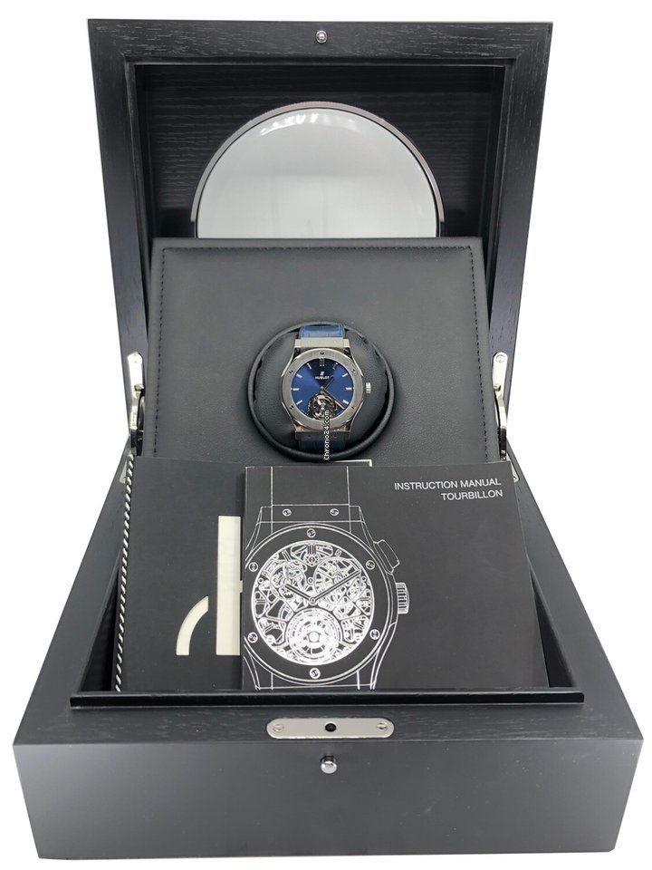Hublot Classic Fusion Mens watch Unisex Manual winding Titanium 505.NX.7170.LR.PCM14 6