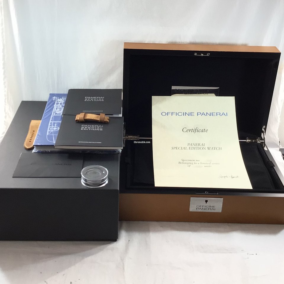 Panerai Special Editions Mens watch Unisex Manual winding Steel PAM00721 6