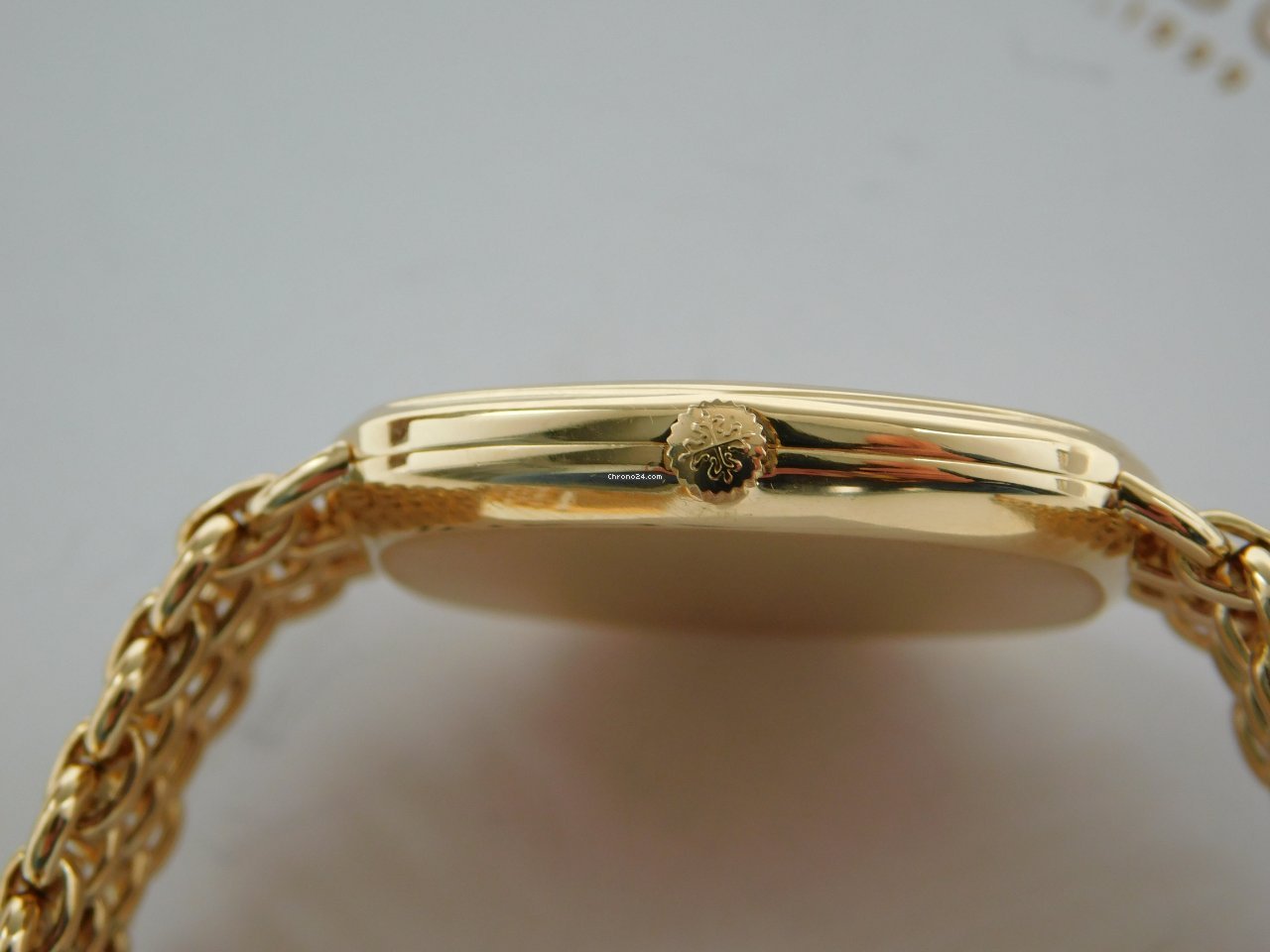 Patek Philippe Golden Ellipse Mens watch Unisex Automatic Yellow gold 3861 2 6