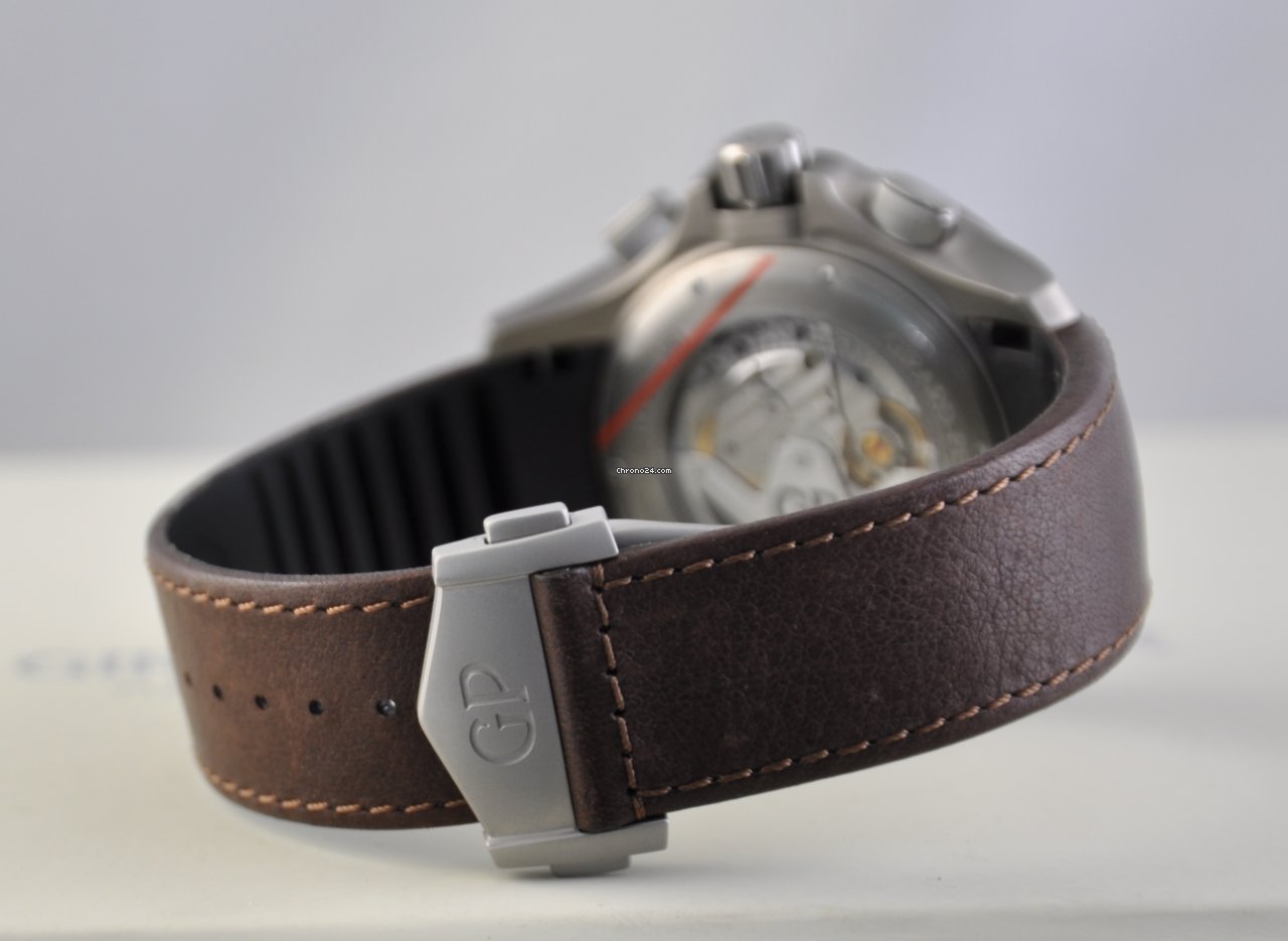 Girard Perregaux Traveller Mens watch Unisex Automatic Titanium 49700-21-132-HBBB 6