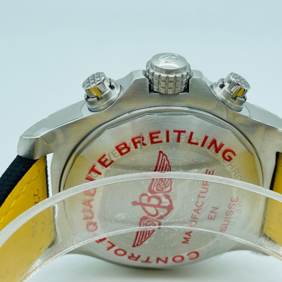 Breitling Avenger Steel A133171A1B1X1 6