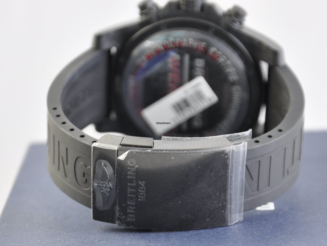 Breitling Avenger Hurricane Mens watch Unisex Automatic Carbon XB1210E41B1S1 6