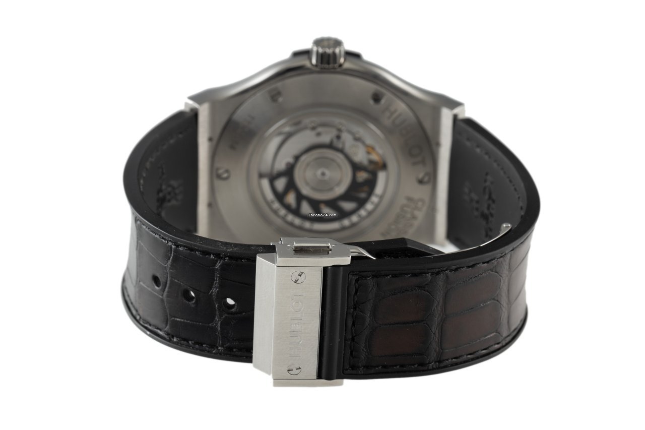 Hublot Classic Fusion 45, 42, 38, 33 mm Mens watch Unisex Automatic Titanium 511.NX.1170.LR 6